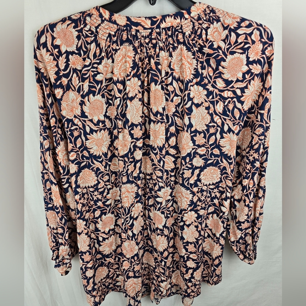 Lucky Brand Puff Sleeve Floral Navy and Peach Women's Shirt Sz XXL - Picture 5 of 8